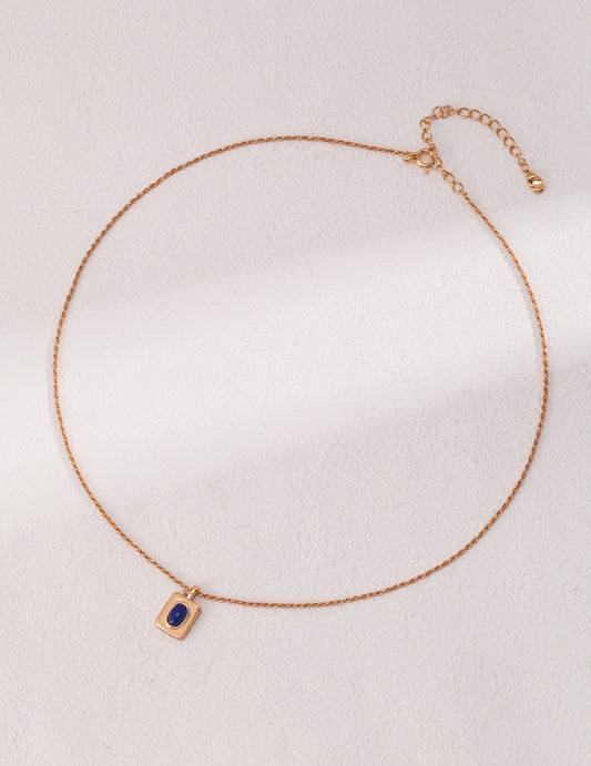 Minimalistic Timeless Charm: Lapis Lazuli Pendant Necklace: